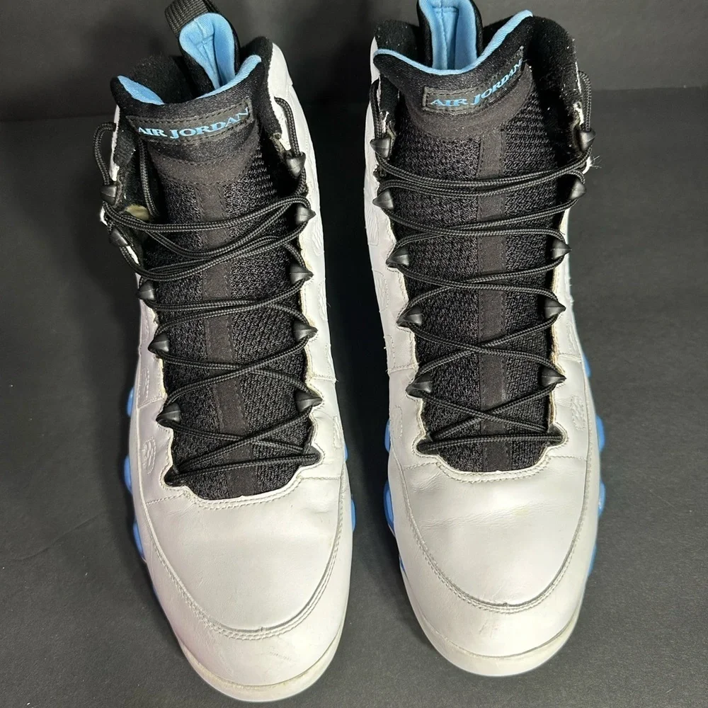 Jordan Men's Black and Blue Sneakers size 13 pre Owned Exellent condition